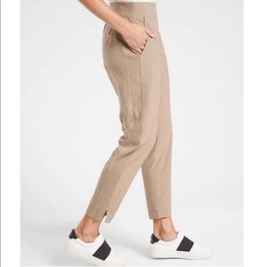 Athleta Brooklyn Ankle Pant Pants Khaki Tan Brown Color Ribbed Sides Siz…